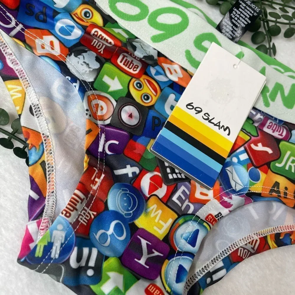 Unique Bikini Bottom  - Picture 2 of 3